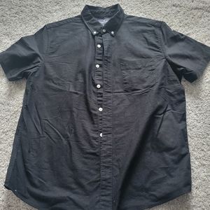 AE black SS button down